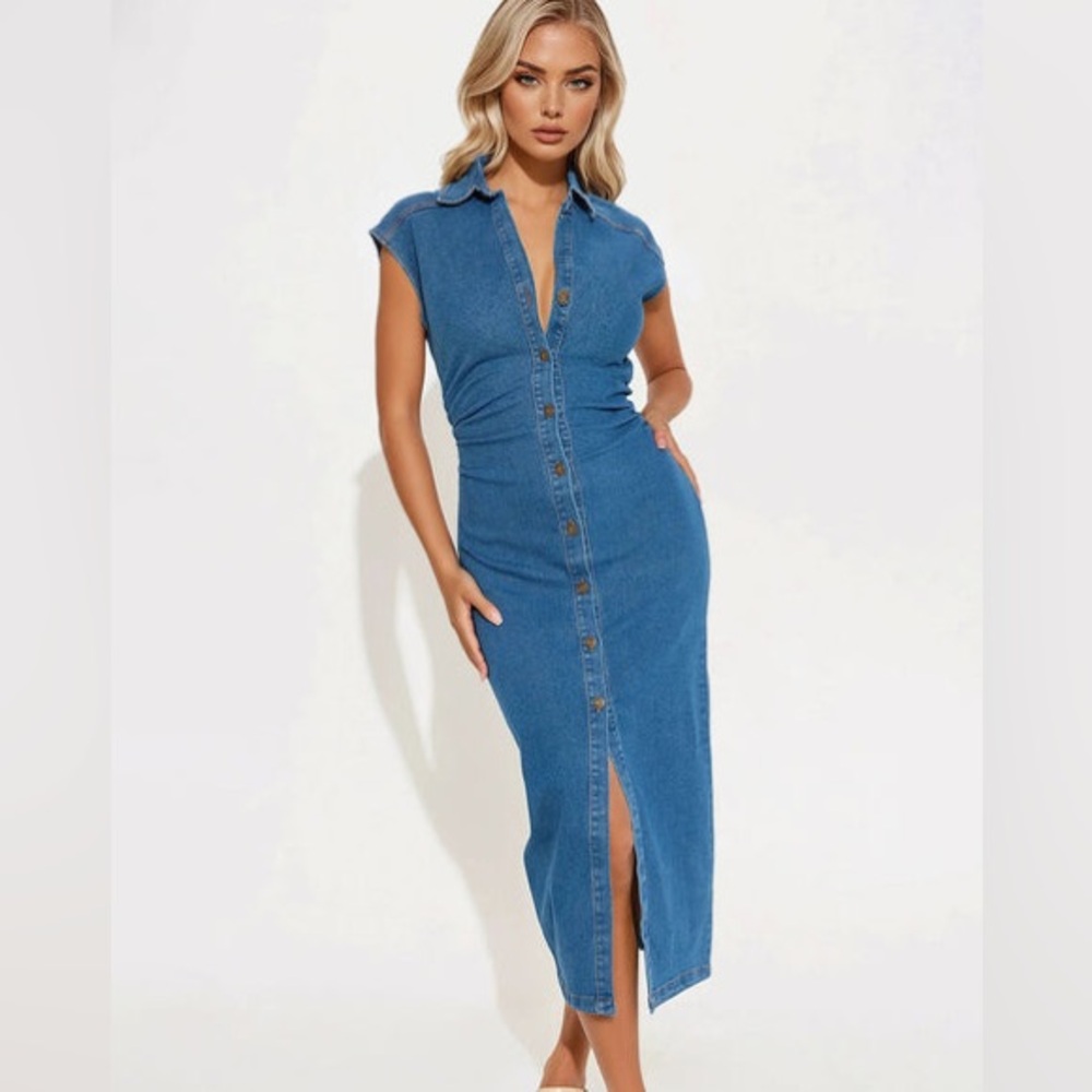 Fashion Nova Thick Denim Button-Down Midi Dress With Stretch Size Small NWOT